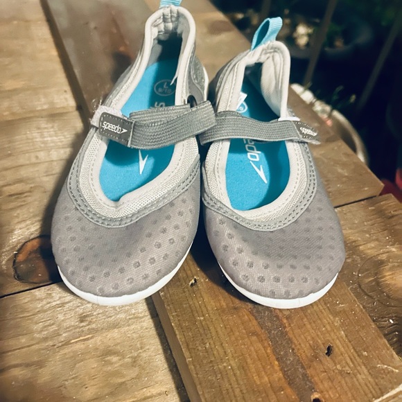 Speedo Water Shoes Toddler Size Large 9/10 - Picture 4 of 8